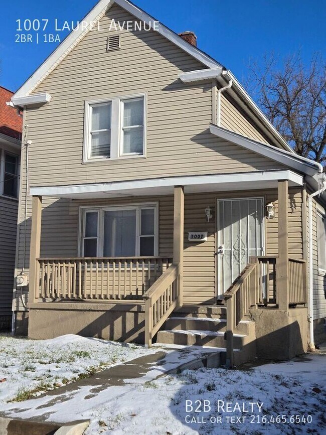 Foto del edificio - 1007 Laurel Ave