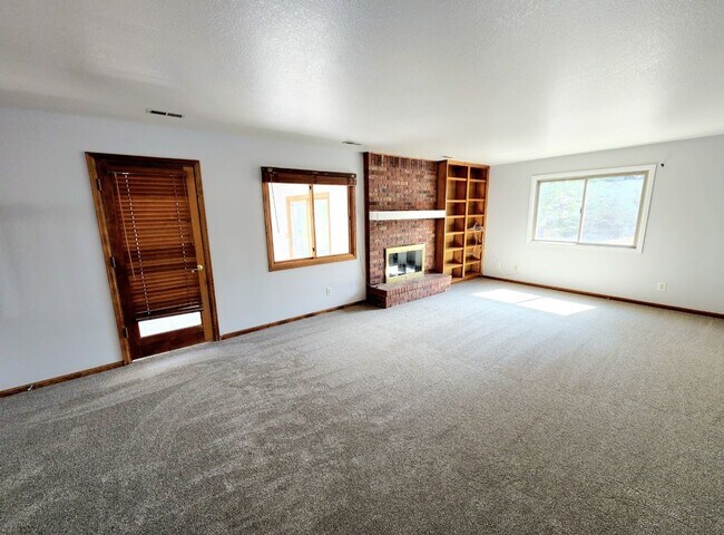 Foto del edificio - 10995 Allison Ct