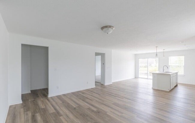 Building Photo - 1111 Cobra Dr