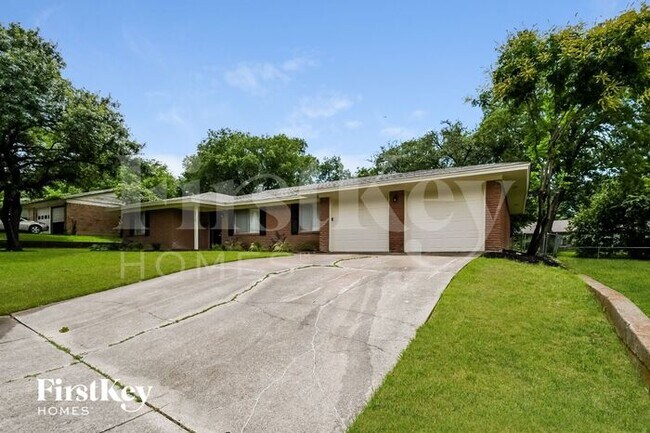 Foto del edificio - 5216 Morley Avenue
