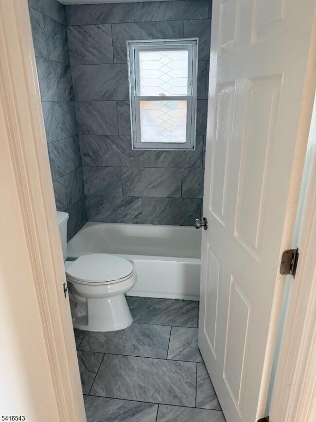 Building Photo - 401 E Front St