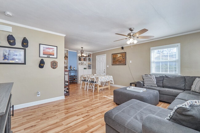 Foto del edificio - 516 Canterbury Rd