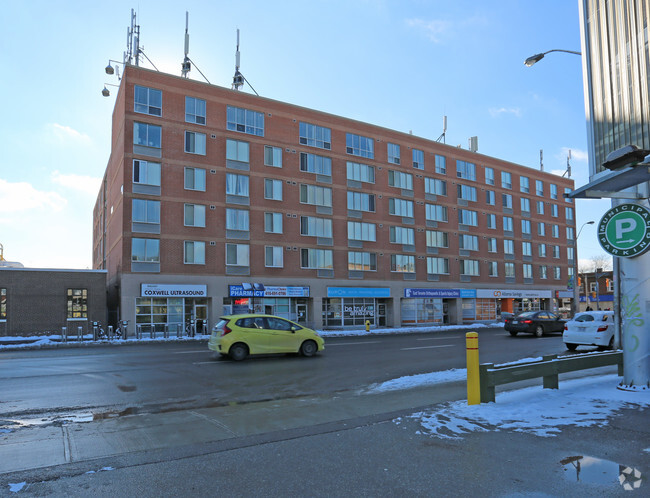 Building Photo - Tobias House I
