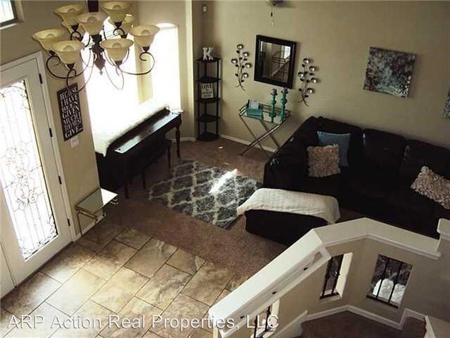 Building Photo - 4 br, 3 bath House - 11041 COYOTE RANCH LN