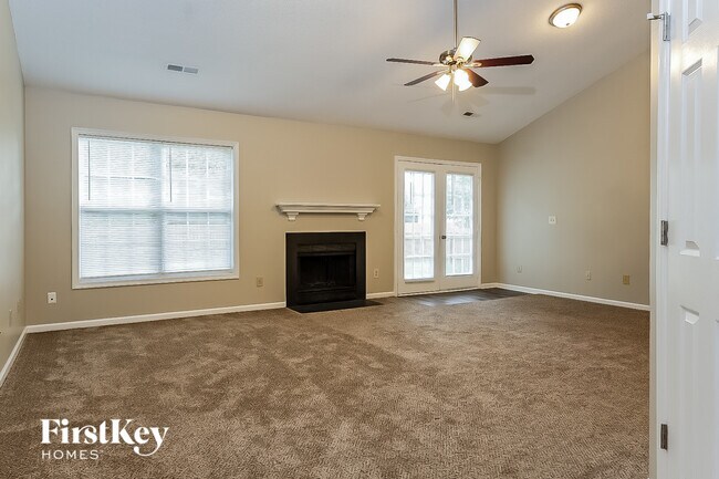 Foto del edificio - 1711 Kildare Woods Dr