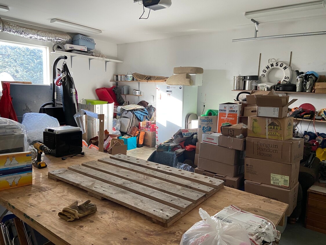 4735 Tamara St, Homer, AK 99603 Townhome Rentals in Homer AK