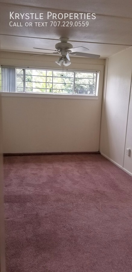 Building Photo - Stellar views from well done apartment one...