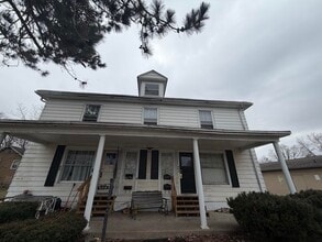 Building Photo - 528 Grant St