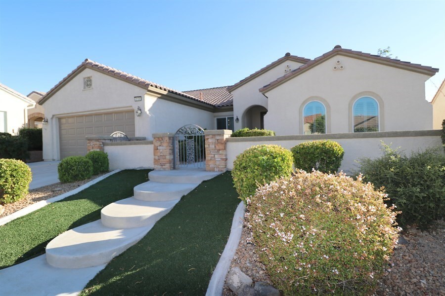 Primary Photo - 2135 Gunnison Pl