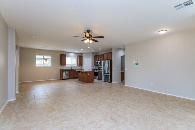 Foto del edificio - 21899 S 215th St