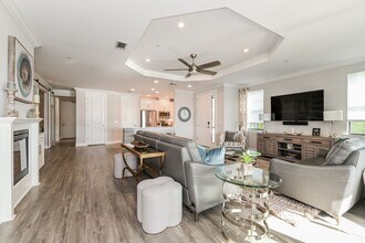 Building Photo - 9636 Montelanico Loop