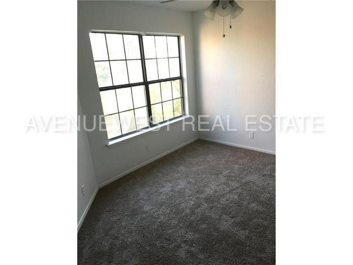 1900 W Taylor St, Sherman, TX 75092 Townhome Rentals in Sherman TX