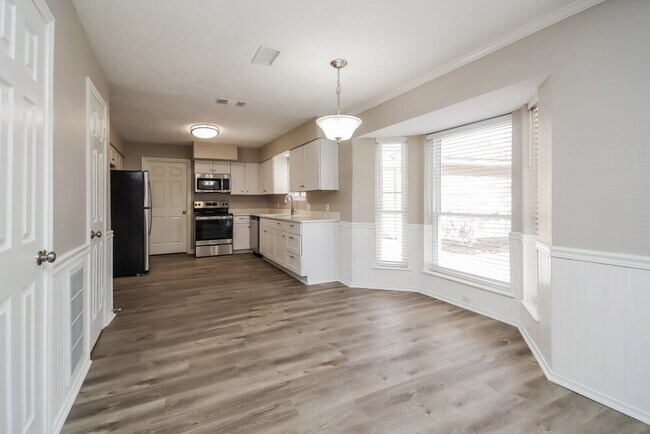 Foto del edificio - 17930 Cypress Spring Dr
