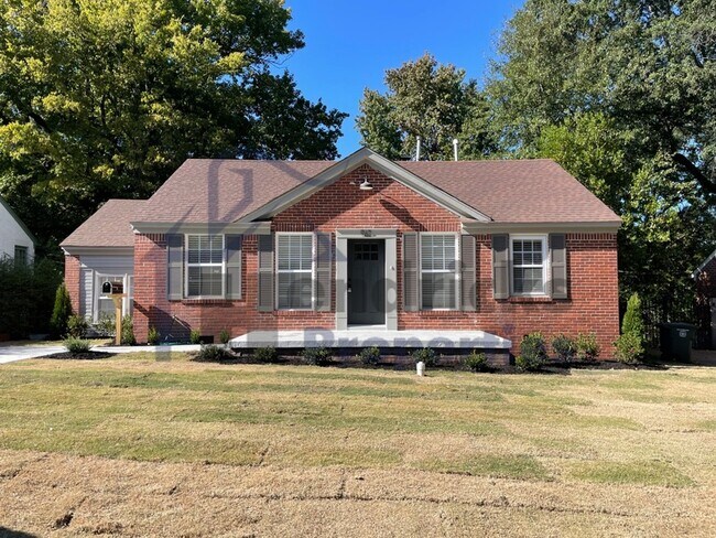 Building Photo - 967 Little John Rd