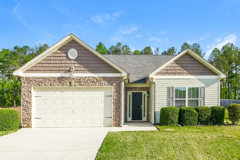 Primary Photo - 242 Summer Gate Ln