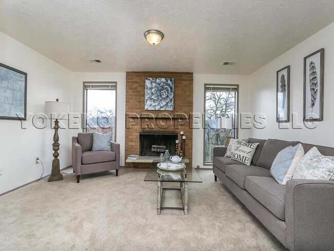 Building Photo - 4257 Imperial Dr