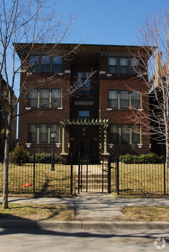 Building Photo - 3812-3814 Walnut St
