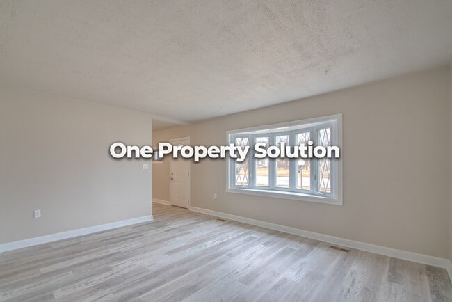 Building Photo - 6001 W 9th Ave