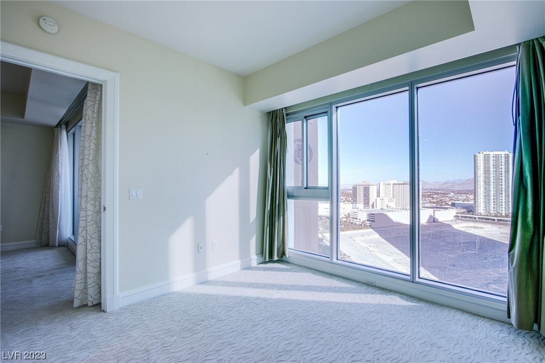 2700 S Las Vegas Blvd Unit 1905, Las Vegas, NV 89109 Condo for Rent