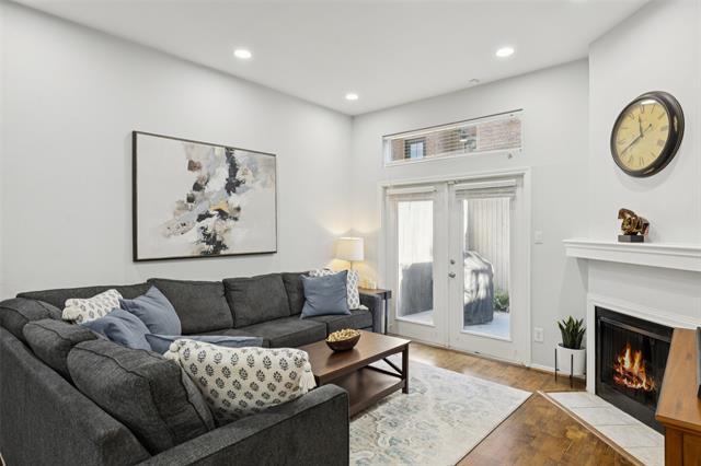 Foto del edificio - 4006 Holland Ave