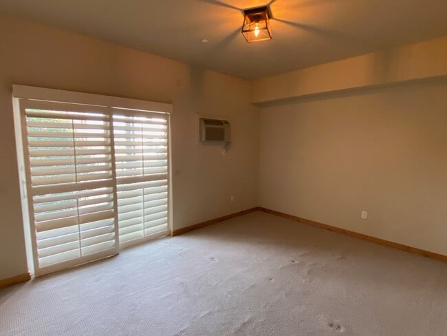 Foto del edificio - 4100 Mullan Rd