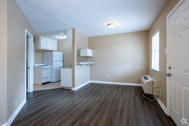 1HAB, 1BA - 450 ft² - Pecan Grove Apartments