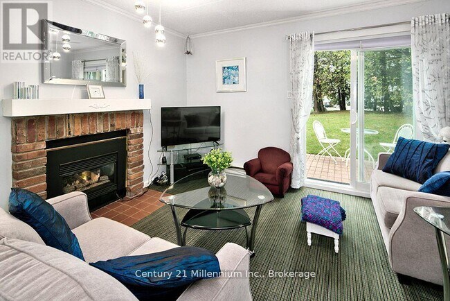 Photo du bâtiment - 15 Dawson Dr