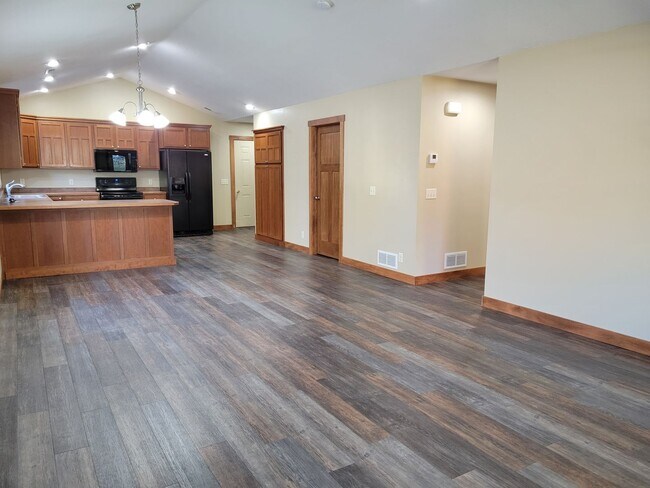 Foto del edificio - One Level Townhouse