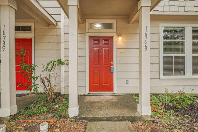 Foto del edificio - 16739 Libson Falls Dr