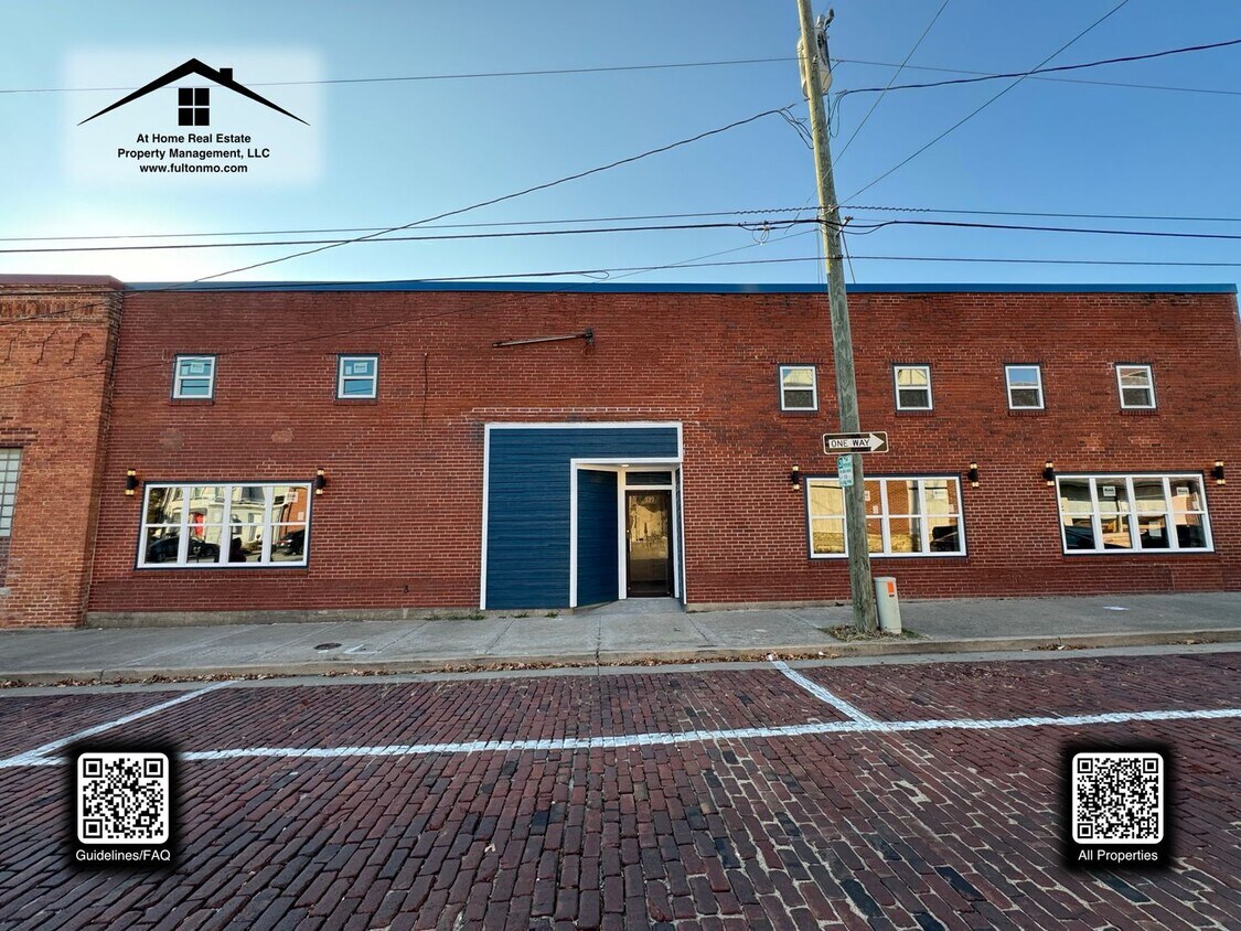 Primary Photo - 529-533 Nichols St