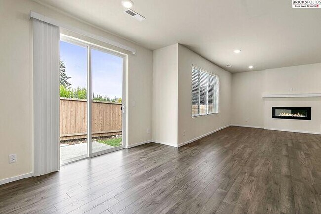 Foto del edificio - Puyallup Gem: Comfort and Style Combined!