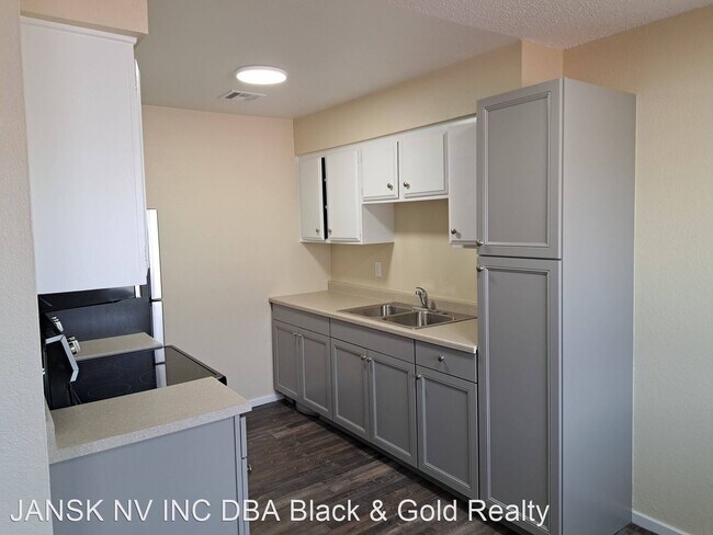 Foto del edificio - 2 br, 1 bath House - 2508 McCarran St #2
