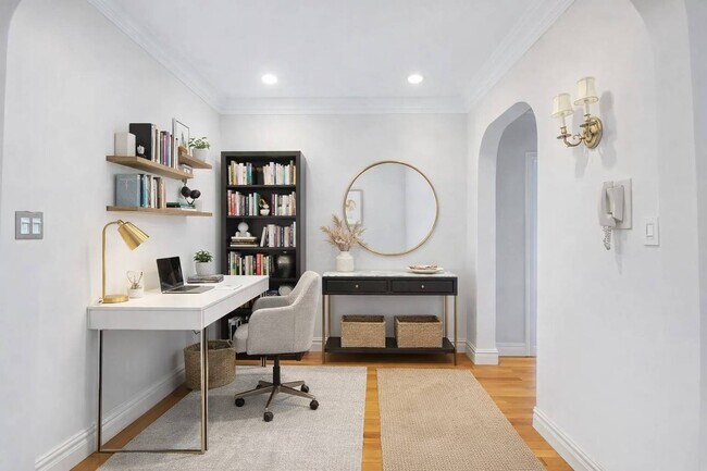 Building Photo - 420 Central Prk W