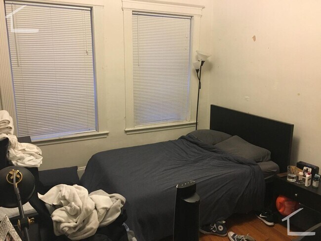 Building Photo - 1248 Commmonwealth Ave #3C Boston MA 02134