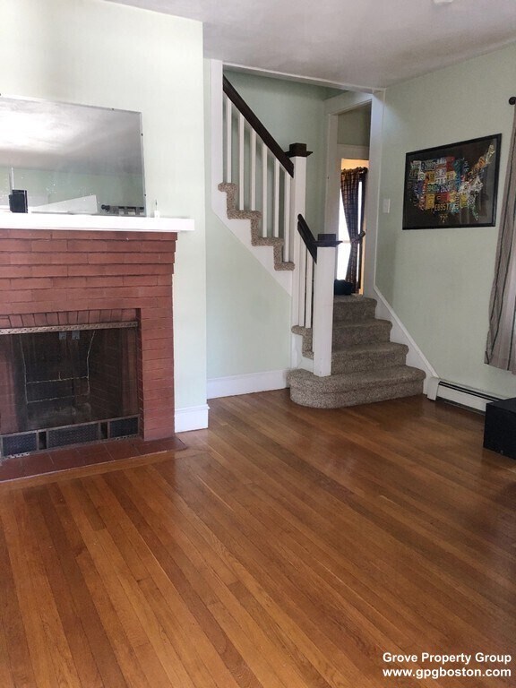 Foto del edificio - 246 N Central Ave