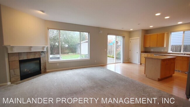 Foto del edificio - 3 br, 2.5 bath House - 11222 SW 84TH AVE.