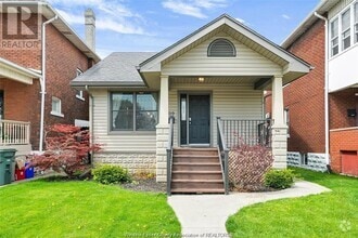 Building Photo - 1509 Hall Ave