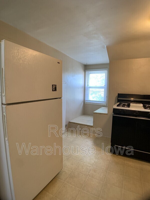Building Photo - 2650 Cottage Grove Ave