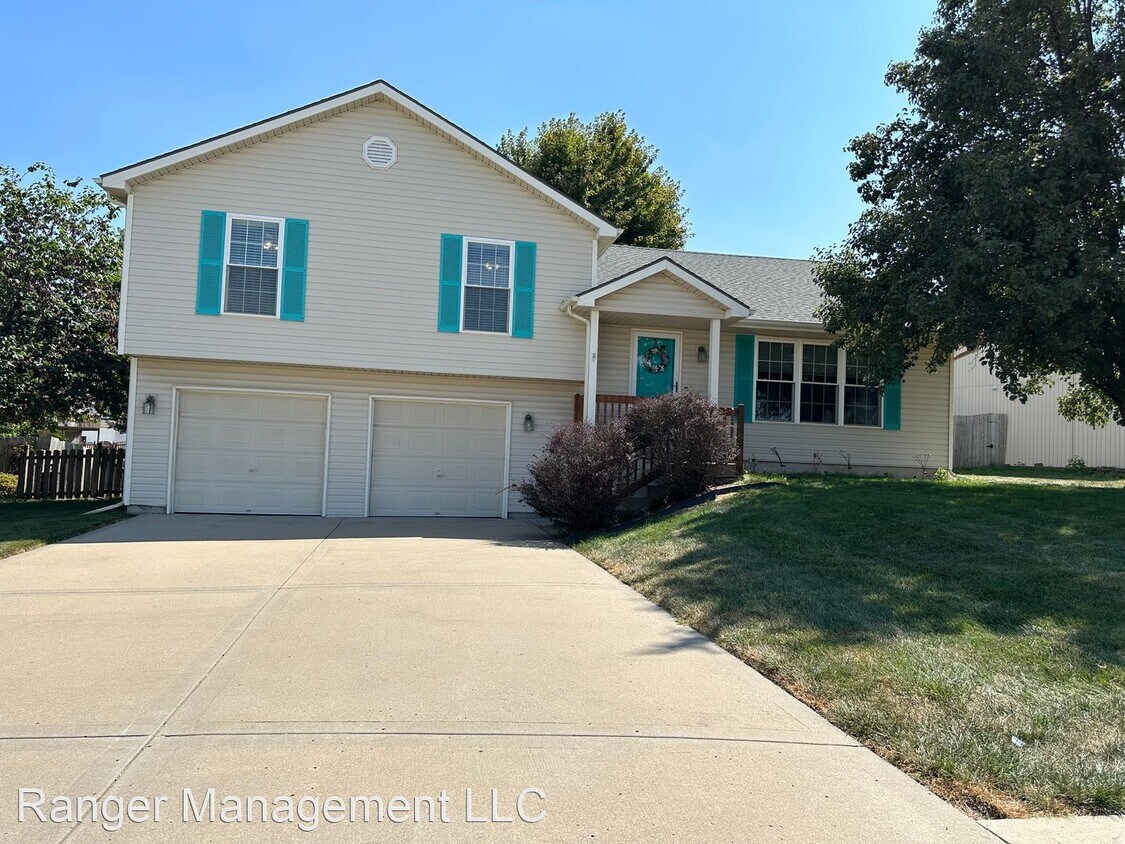 8739 N Paris Ave, Kansas City, MO 64153 House Rental in Kansas City