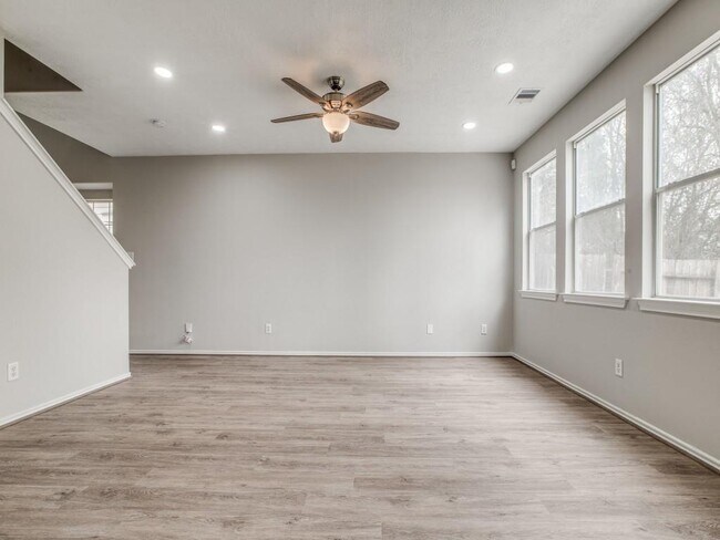Building Photo - 3243 Atherton Canyon Ln