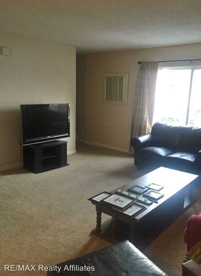 Foto del edificio - 3915 Covington Way