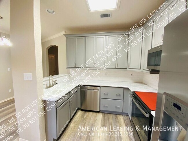 Foto del edificio - 7786 Pecan Dr