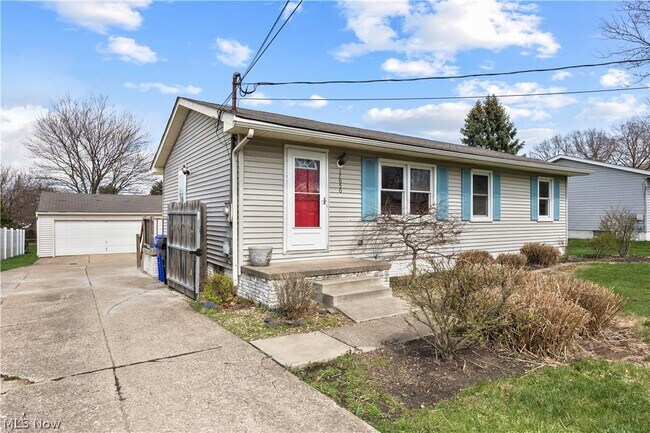 Foto del edificio - 17050 Sheldon Rd