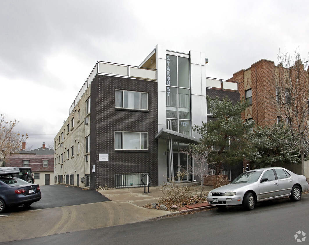 Primary Photo - The Stardust Apartments
