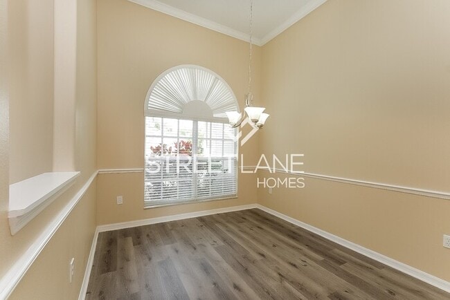 Building Photo - Charming 4 Bedroom in Valrico!