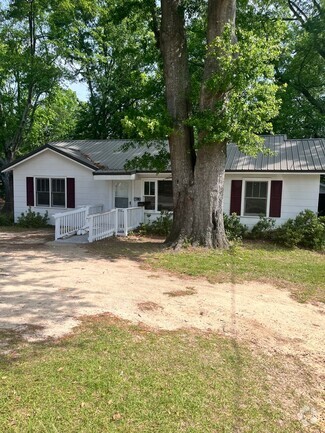 Building Photo - 784 State Rd S-38-1012