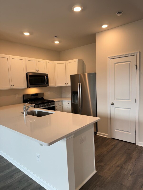 205 Mazzeo Dr, Glassboro, NJ 08028 Townhome Rentals in Glassboro NJ