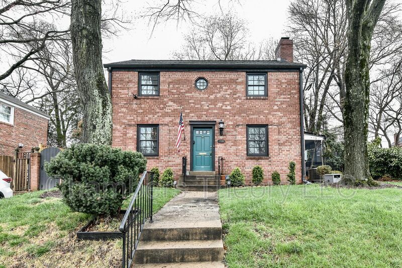 700 S Mason Dr, Arlington, VA 22204 House Rental in Arlington