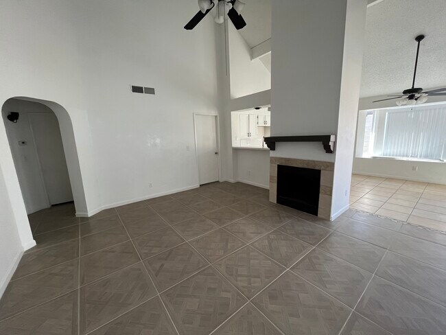 Foto del edificio - 2126 W Monona Dr