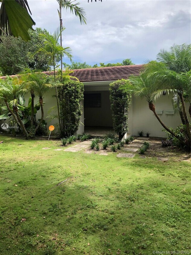 Building Photo - 1200 Cotorro Ave